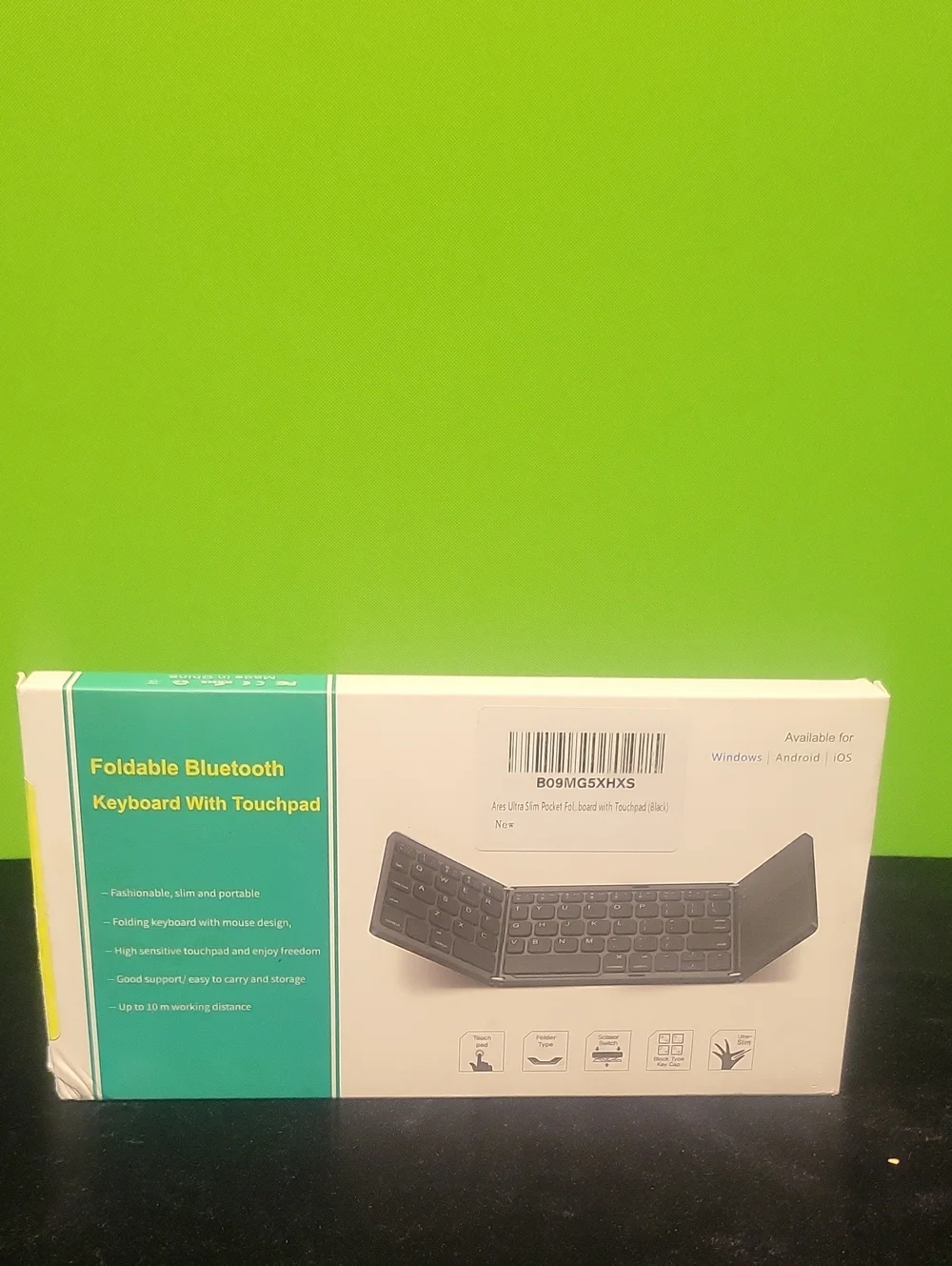 Foldable Bluetooth Keyboard with Touchpad - Black